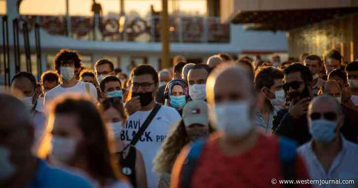 California Bill Would Defund Police Departments for Refusing to Enforce Mask Mandates