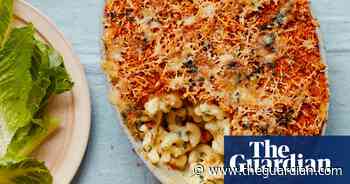 Thomasina Miers’ recipe for wild garlic macaroni cheese - The Guardian