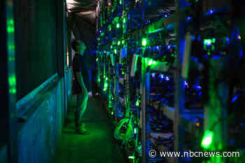 Buoyant bitcoin helps crypto market cruise past $2 trillion