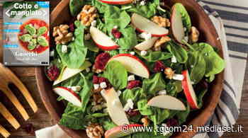 Insalata di spinaci, frutta e noci - TGCOM