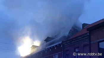 Hevige brand in huis in Geldenaaksebaan in Leuven, bewoners kunnen op tijd vluchten - ROB-tv