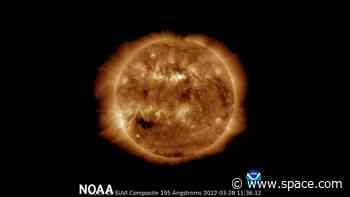 Earth braces for solar storm, potential aurora displays - Space.com