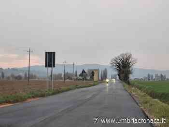 Foligno, asfaltata dopo anni di abbandono la strada di Casone - Il quotidiano che racconta l'Umbria - Umbria Cronaca