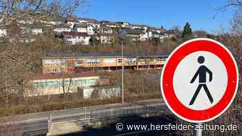 In bester Lage verrotten Fußwege - hersfelder-zeitung.de