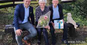 Bloemen voor Monique, die 47 jaar onthaalouder is geweest - Het Laatste Nieuws