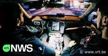 Vier agenten raken gewond tijdens achtervolging van bromfietser in Dilbeek - VRT NWS