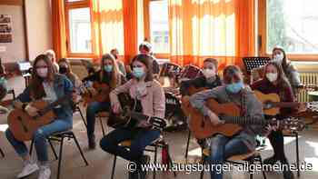 Mindelheim: Großer Andrang mit großem Abstand in der Maria-Ward-Realschule | Mindelheimer Zeitung - Augsburger Allgemeine