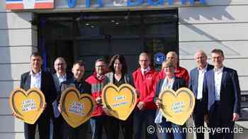 Ansbach: VR-Bank spendet Rekordsumme an Hilfsorganisationen - Nordbayern.de