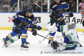Tarasenko’s three-point game powers Blues past Canucks 4-1 - Red Deer Advocate