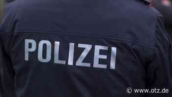 Mann aus Jena poltert alleine - Er wirft Porzellan aus dem Fenster und beschmutzt Hausflur