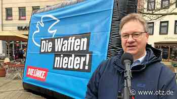 Demo in Jena: Windkraft statt Aufrüstung