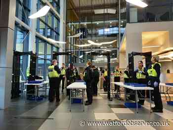 Police carry out weapons sweep at West Herts College in Watford