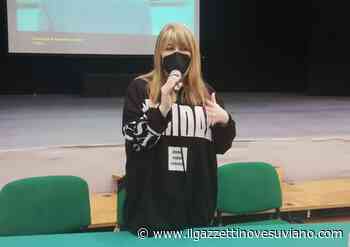 Pomigliano d'Arco: grande successo per il tour scolastico di Sara Magnoli - Il Gazzettino Vesuviano