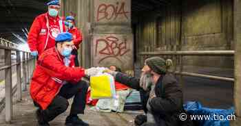 L’alba dei “nuovi invisibili”: «Abitano in casa, ma da mendicanti» - Ticinonline