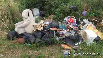 Farmers call out 'disgraceful' illegal dumping as rubbish piles up in paddocks