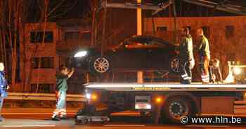 Bestuurder rijdt rond met vals kenteken: wagen getakeld - Het Laatste Nieuws