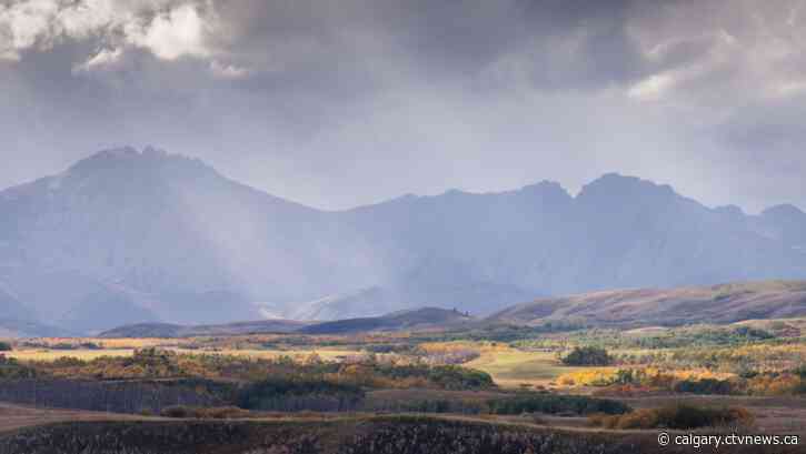 Agreement protects nearly 700 hectares of land near Waterton Lakes National Park