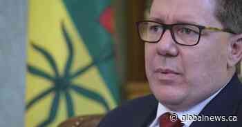 Saskatchewan premier meets with Ukrainian refugees during trade mission