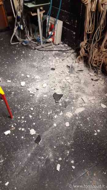 MONCALIERI - Cade un pezzo di intonaco: chiuso il teatro Matteotti - TorinoSud