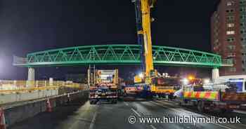 Watch fascinating moment Hull's Castle Street bridge is lifted into place in amazing timelapse - Hull Live