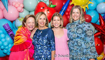 'Stay in School' gala toasts MacKenzie Scott's gift + beloved friend - CultureMap Houston