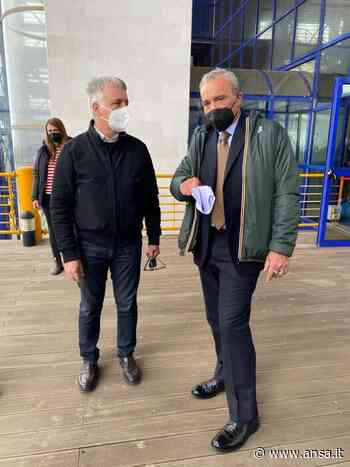 Cinema:porto Bari set per fiction 'Il Patriarca' di Amendola - Agenzia ANSA