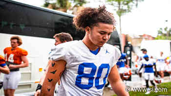 Napier: Florida Gators TE Gage Wilcox Suffers Career-Ending Injury - Sports Illustrated