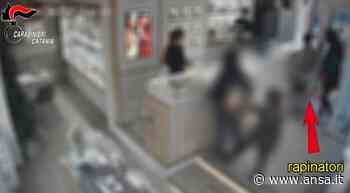 Travestito da donna rapinò gioielleria a Catania, un arresto - Agenzia ANSA