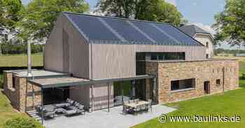 Ferienhaus für max. 28 Personen mit Schieferdach und dachintegrierter Photovoltaik