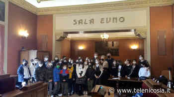 Enna, il sindaco Dipietro incontra gli alunni della scuola Neglia-Savarese - TeleNicosia