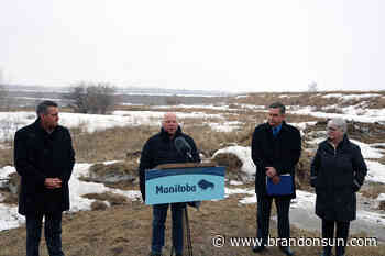 Province unveils plans for Rivers dam - The Brandon Sun