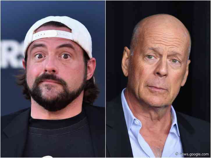 Kevin Smith apologises to Bruce Willis for ‘petty’ comments he made about the actor - The Independent