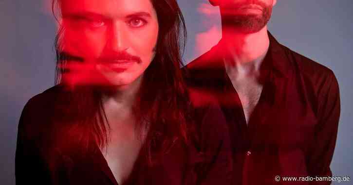 Placebo erobern die Spitze – Foo Fighters zurück in Top 100