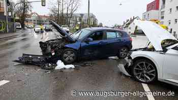 Kettenreaktion: Unfall führt zu Strom- und Ampelausfall - und dann wieder zu Unfall