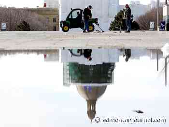 Edmonton weather: Cooler temps today but weekend looks to be warmer