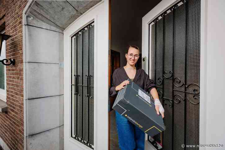 Pakjesdiensten schakelen buurtbewoners in als afhaalpunt: “Leuke manier om mensen te leren kennen”