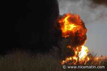 Guerre en Ukraine: nouvel échange entre Macron et Zelinsky, un bombardement en Russie... suivez notre direct