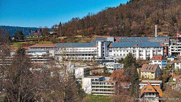 Calwer Mediziner unter Druck: Corona-Demo: Wirbel um Auftritt von Chefarzt