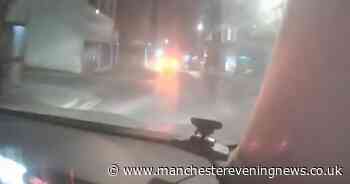 Footage shows police chase stolen car from Oldham during 85mph pursuit - Manchester Evening News