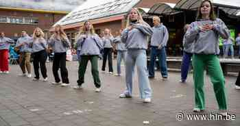 IN BEELD. Zesdejaars Atheneum dansen laatste honderddagen in - Het Laatste Nieuws