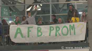 Normal U-High's Barr on track for success and Prom! Dunlap's Sutton wins Jim Dandy! - WEEK