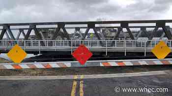 Irondequoit Bay Outlet Bridge opens to boaters