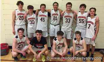 'Our identity is that we're a family': Smiths Falls District Collegiate Institute plays in provincial basketball championship - Ottawa Valley News