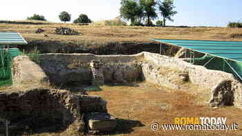 Municipio VI: cartelli turistici alle uscite della metro C