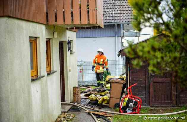 KFV-CW: Offener Dachstuhlbrand in Wohnhaus im Neuweiler Ortsteil Zwerenberg. Keine Verletzten Personen.