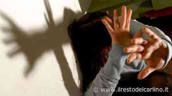 Parma, abusi e lesioni su due tirocinanti di un centro estetico: arrestato - il Resto del Carlino