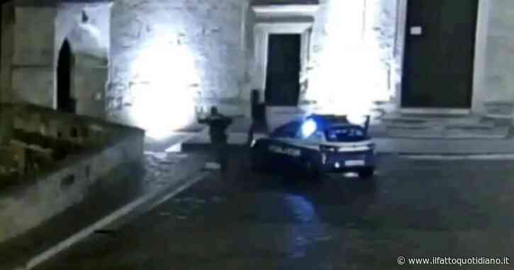 Matera, donna in viaggio di nozze tenta il suicidio e viene salvata dalla polizia: il video… - Il Fatto Quotidiano