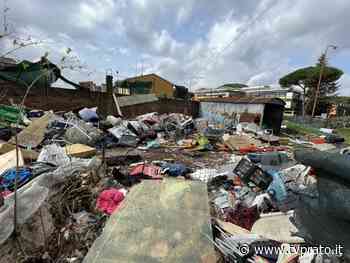 La maxi-discarica davanti alle scuole elementari - tvprato.it