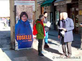Elezioni Cuneo, stamane la distribuzione di volantini per Luciana Toselli - Cuneodice.it