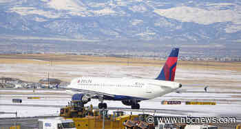 Cracked cockpit windshield forces Delta flight to make unscheduled landing